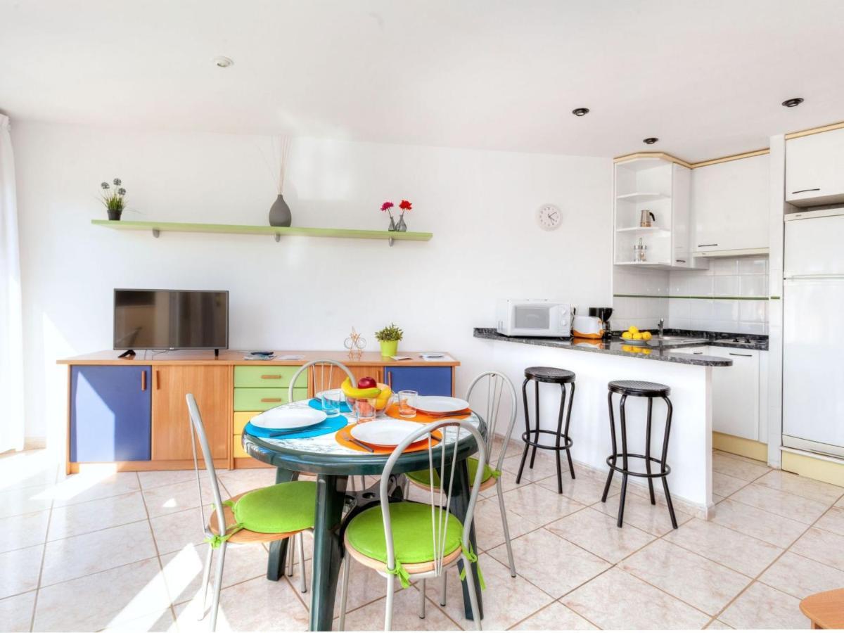 Apartment Palmiers I-5 By Interhome Llanca Bagian luar foto