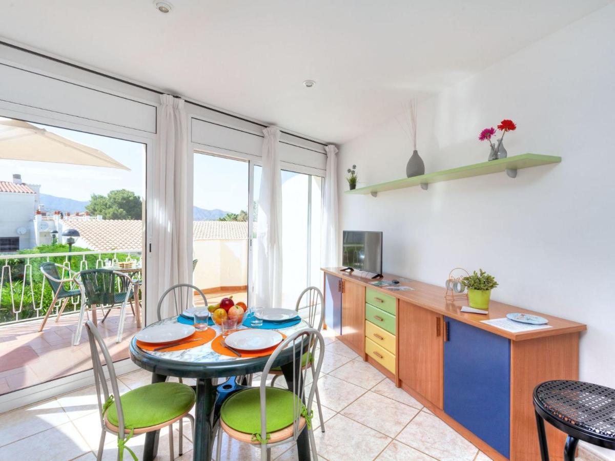 Apartment Palmiers I-5 By Interhome Llanca Bagian luar foto