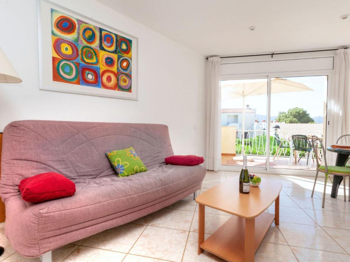 Apartment Palmiers I-5 By Interhome Llanca Bagian luar foto