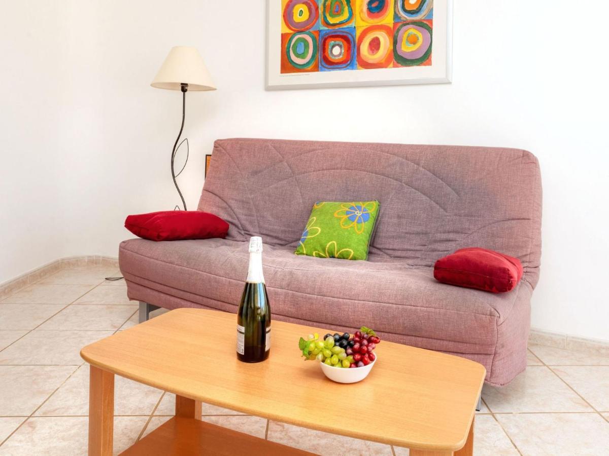 Apartment Palmiers I-5 By Interhome Llanca Bagian luar foto
